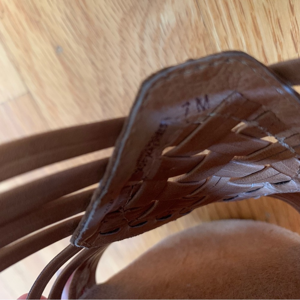 Softspots Women Brown Sandal NWOB Size 7M - Picture 5 of 9
